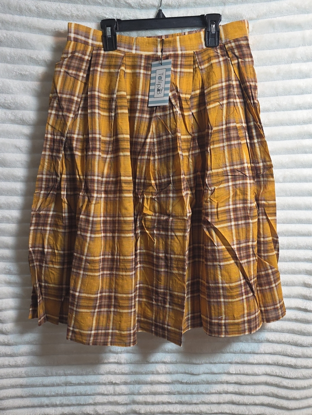 0242 Tulip B Skirt In Gold Plaid; Large